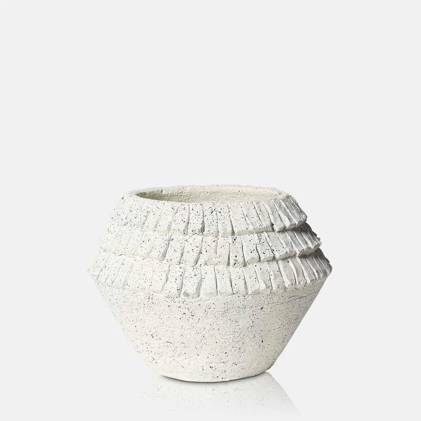 ANYA CEMENT VASE