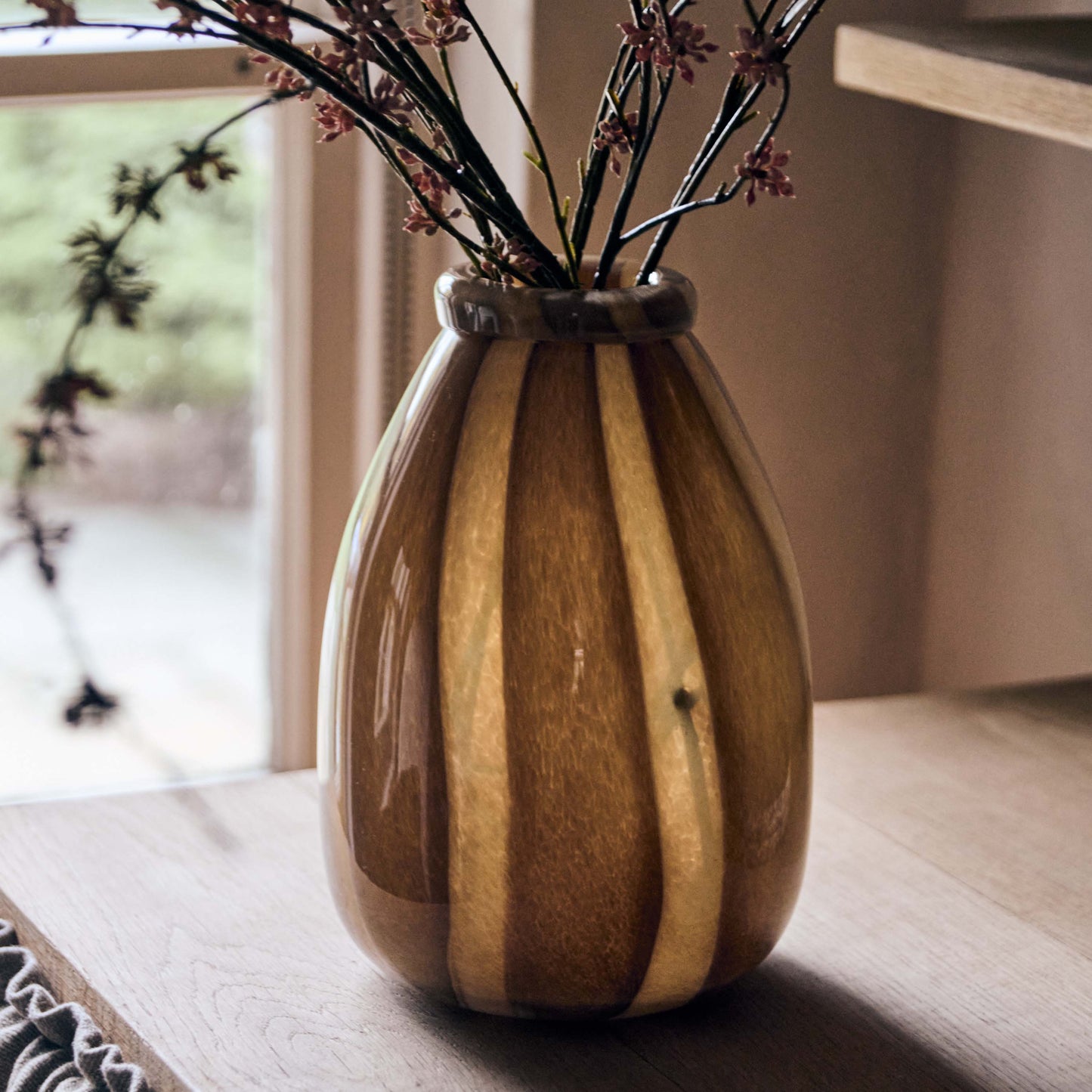 BAUTISTA GLASS VASE