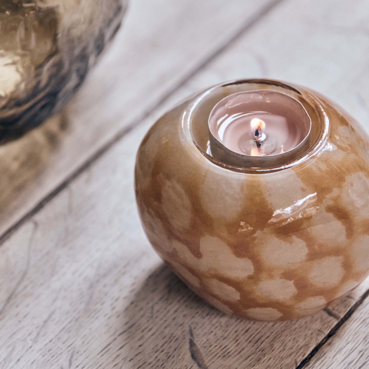 NILA GLASS CANDLE HOLDER - HONEY