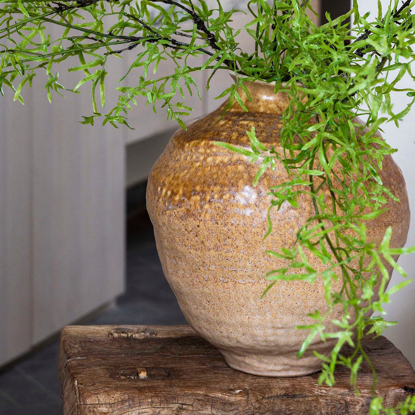 EllWOOD CERAMIC VASE - LARGE