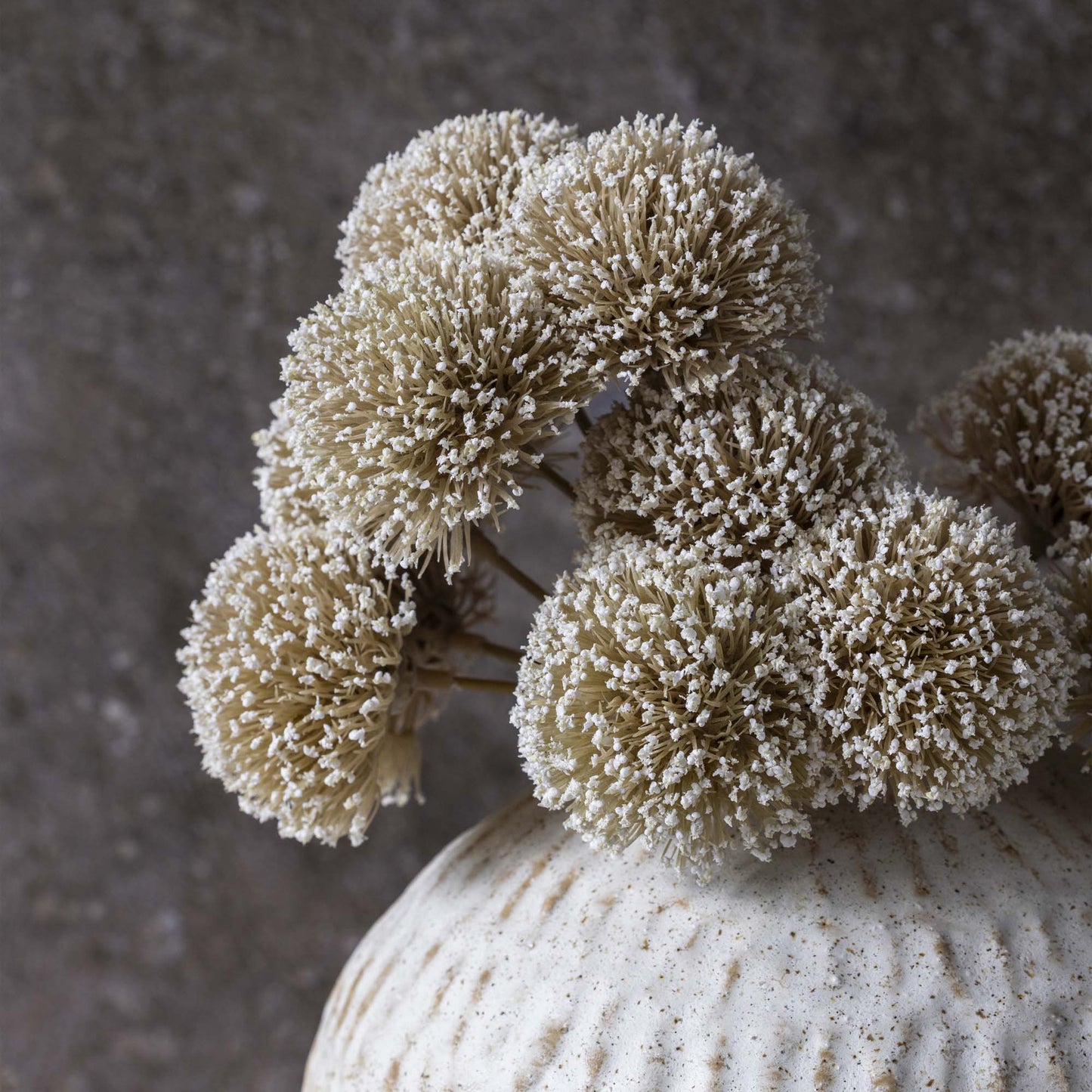 ARTIFICIAL ALLIUM BUNCH, WHITE
